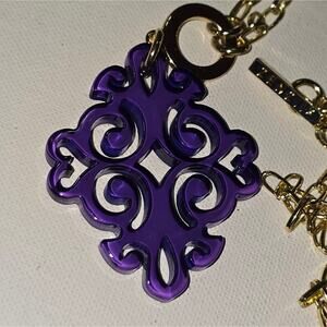 ZENZII BAROQUE NEON BLUE‎ LACE RESIN PENDANT ON RHODIUM LINK CHAIN